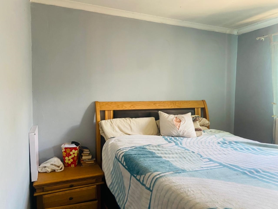 2 Bedroom Property for Sale in Harare Western Cape